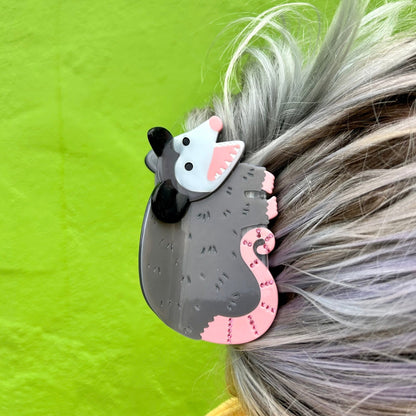 Possum Hair Claw