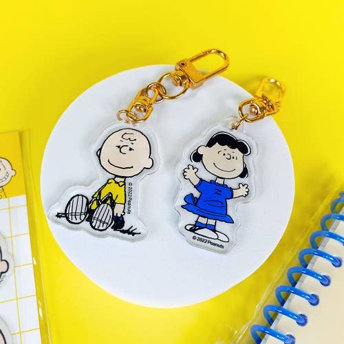 Peanuts Snoopy & Friends Random Key Chain Ring-Bag Charm – World